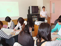 母親学級での歯科保健指導